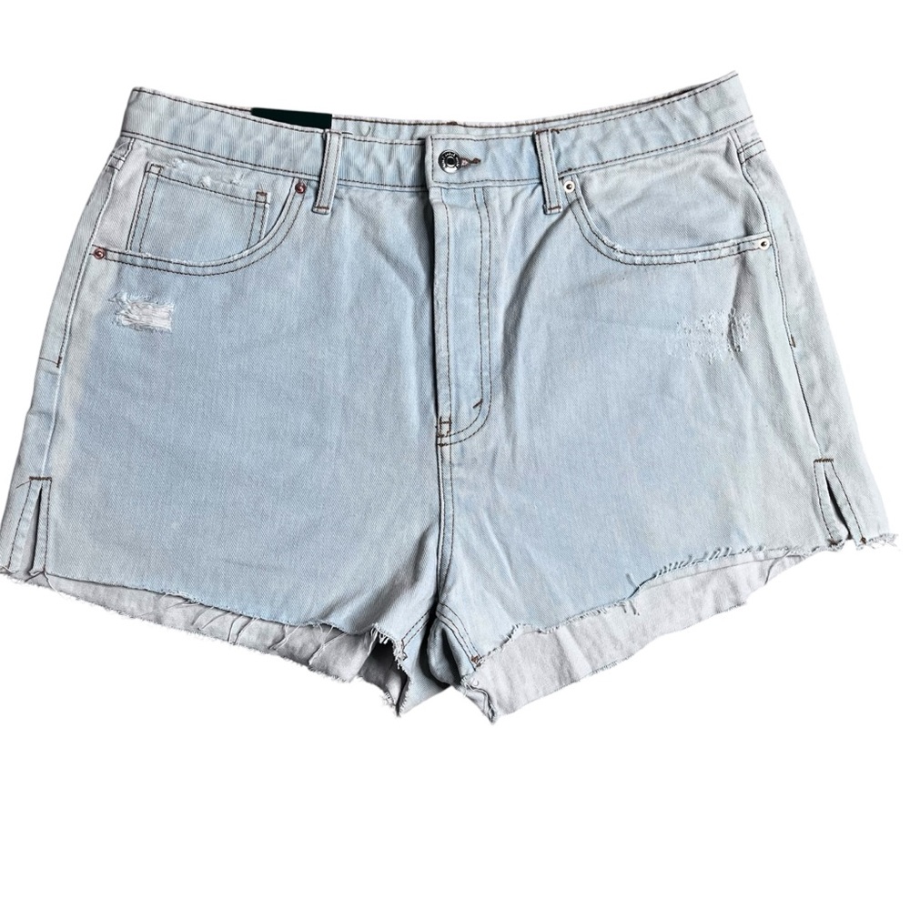Wild Fable Super High-Rise Cutoff Light Wash Jean Shorts